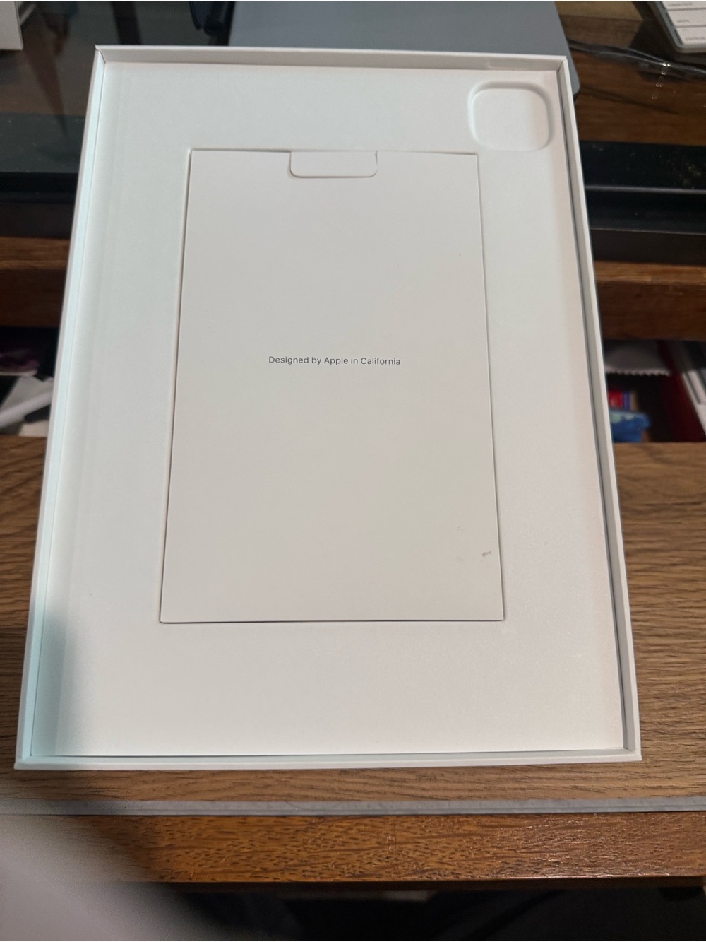 Apple iPad Pro 11-inch Wi-Fi + cellular with Magic key Keyboard & covers
256GB - Picture 11 of 12